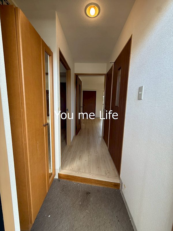 リヴェールシェソワ 玄関