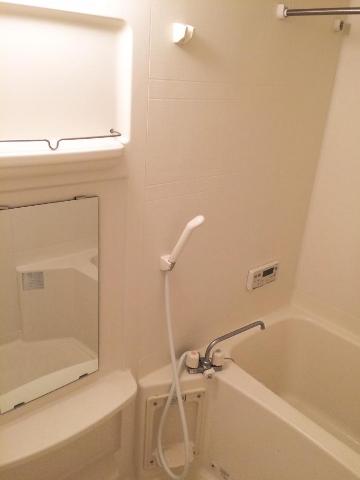 バス ヴァンベール 風呂画像