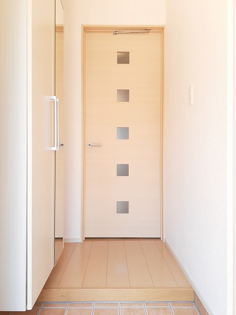 グリッティパレス湘南Ｂ 玄関
