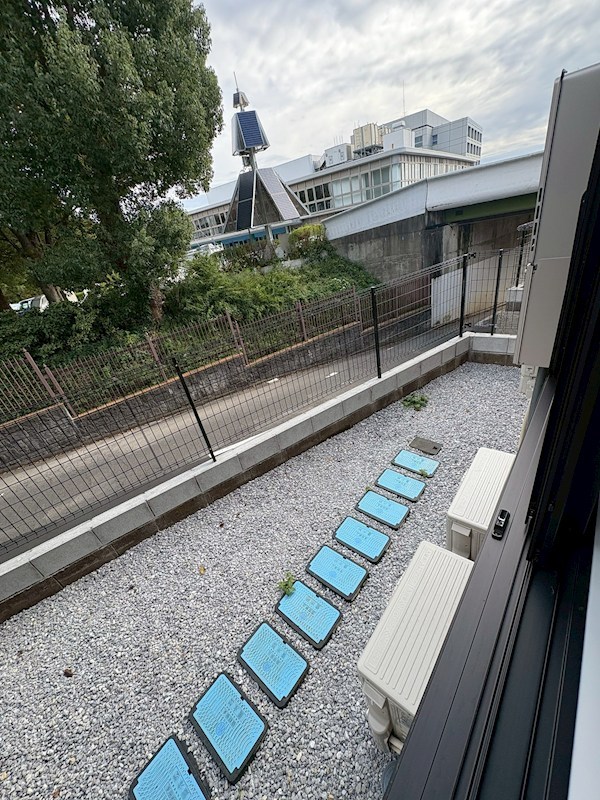 アザーレ・レーヴ東海大学前 ベランダ