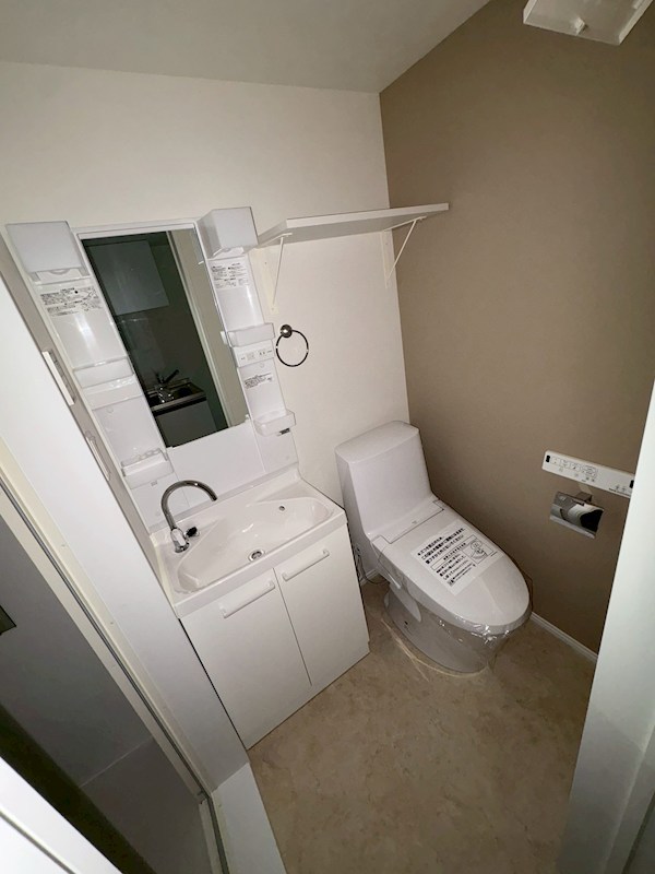 洗面所 アザーレ・レーヴ東海大学前 その他2