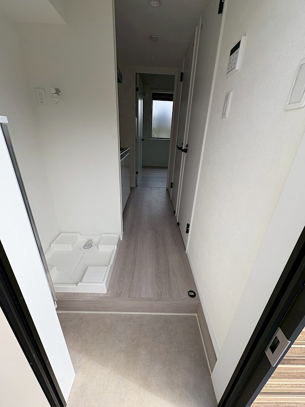 アザーレ・レーヴ東海大学前 玄関