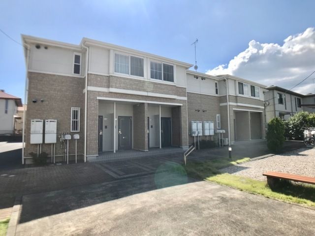 サンタプレイス 201号室 外観