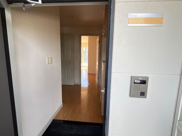 サンタプレイス 玄関