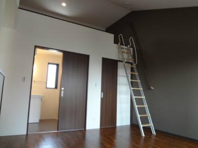 ローランド リビング