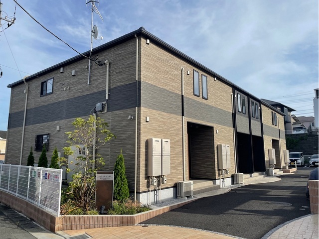 グリシーヌ・イースト 101号室 外観