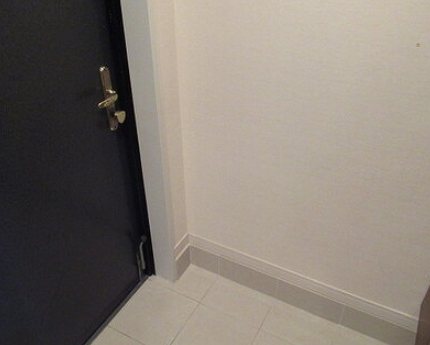 サン・ステージ緑園都市東の街７番館 玄関