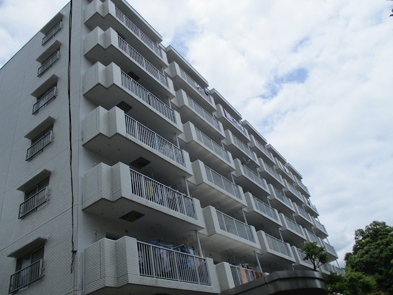 ヒルズ南戸塚3号棟 3-302号室 外観
