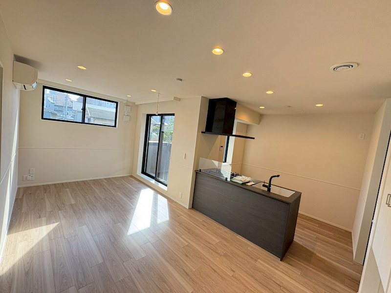 キャリアライズ湘南 リビング