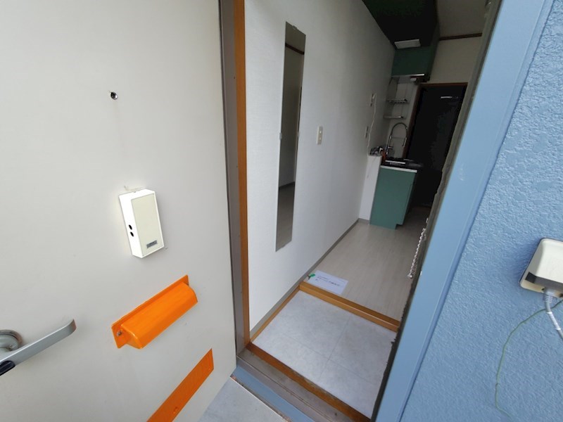 シティハイムベルＢ 玄関