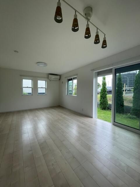 Ｂｌｏｓｓｏｍ　Ｈｉｌｌｓ　Ｌｉｌｙ　Ｃ棟 その他8