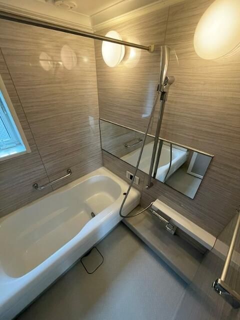 Ｂｌｏｓｓｏｍ　Ｈｉｌｌｓ　Ｌｉｌｙ　Ｃ棟 風呂画像