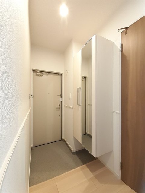 ヴィータ　フェリーチェⅡ 玄関