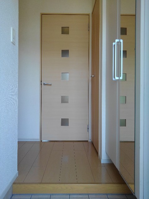 グランデュール 玄関