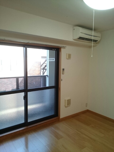 ＴＩＡＮＡ リビング