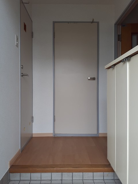 グレイス原宿Ⅱ 玄関