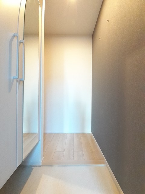 Ｆｏｕｒ　Ｓｅａｓｏｎｓ・Ｔ 玄関