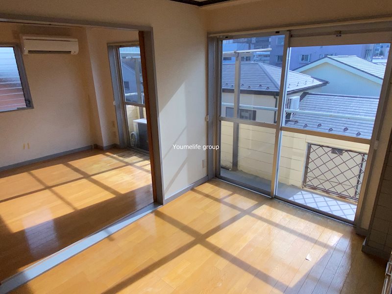 別部屋参考 サンハイツ厚木 リビング