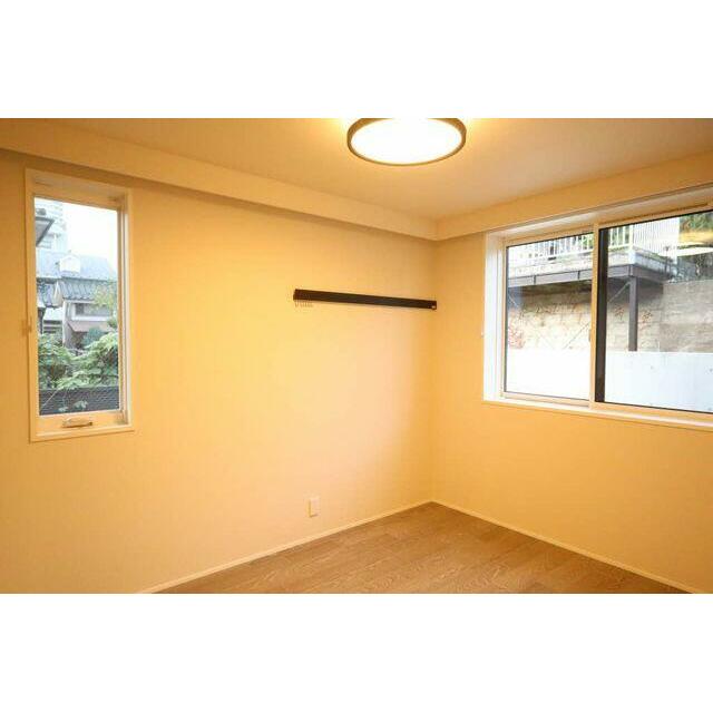 ベッドルーム ベッドルーム