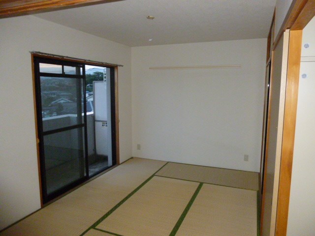 プチフォーレ高森　Ⅱ ベッドルーム