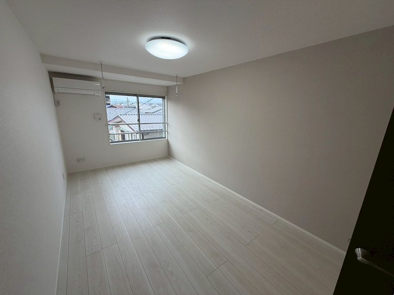 カインドネス大和桜ヶ丘Ⅱ リビング