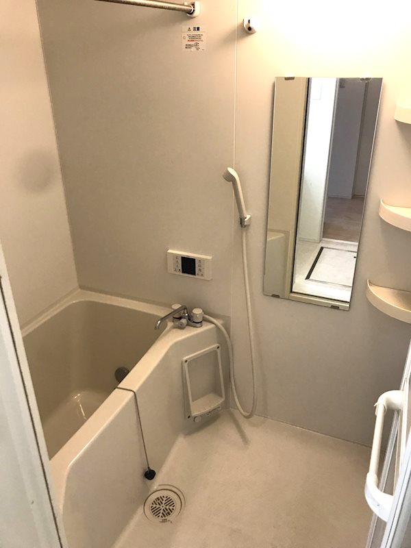 ジュネス(亀井野) 風呂画像