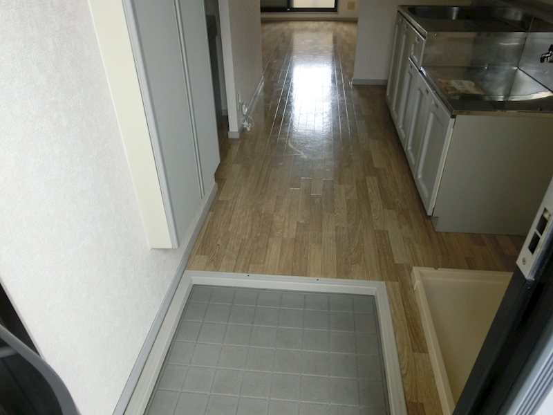 ミツハシハイツ 玄関