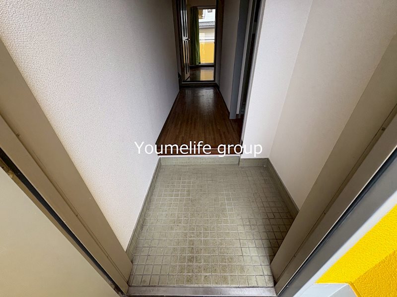 ルソレイユ・ルバンⅡ 玄関