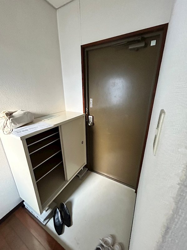 蓮正寺マンション 玄関