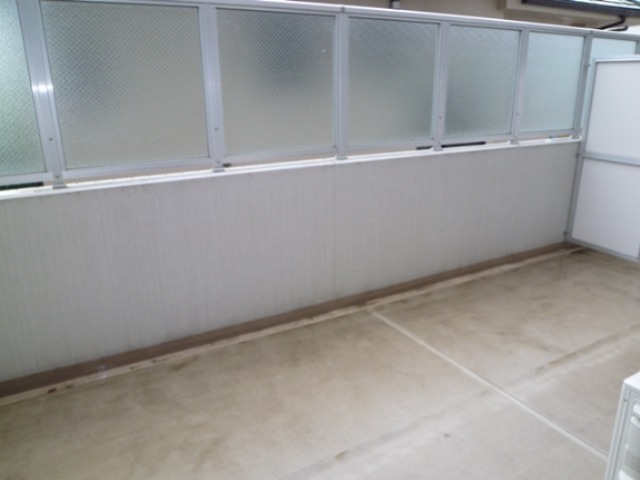 エクラン八芳 ベランダ