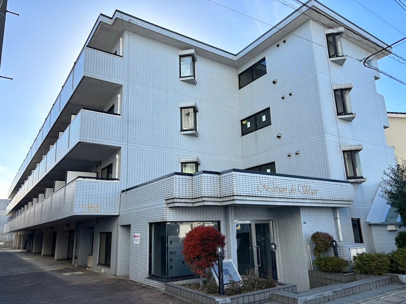 メゾン・ド・ヴァルセ 417号室 外観