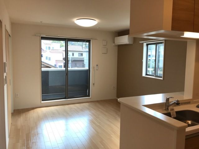 メゾンド池尻 リビング