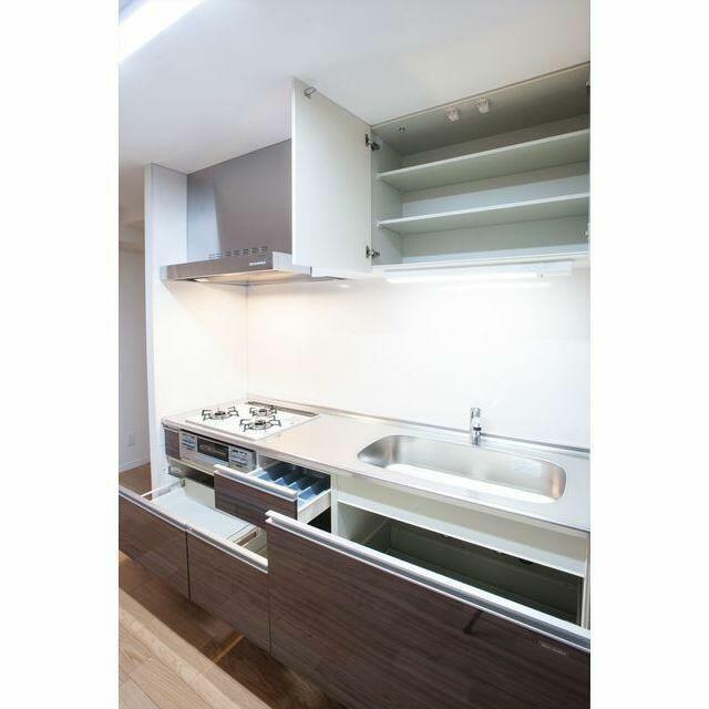 グランデュールⅢ江ノ島 キッチン