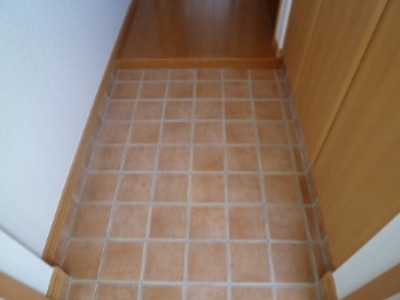 ベルフロースト 玄関