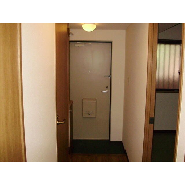 パンセ・チェリー 玄関