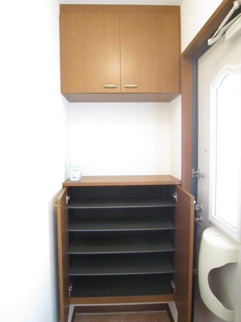 ローズコート開成Ａ 玄関