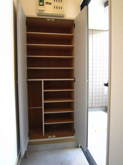 トピックス河原町 玄関