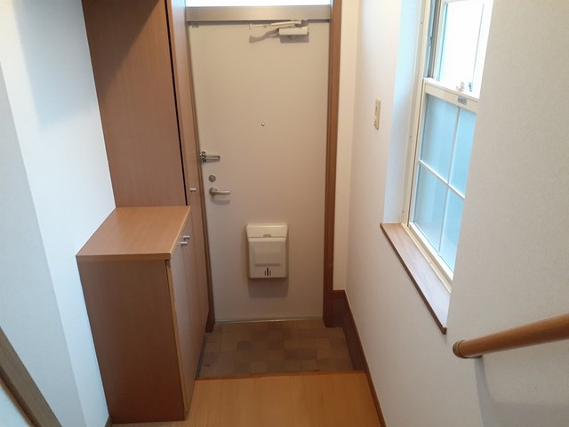 ア・ラ・モードⅡ 玄関