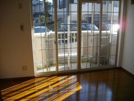 イーストハウス リビング