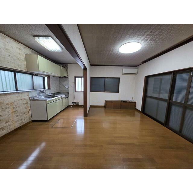 海老名市杉久保南戸建て リビング