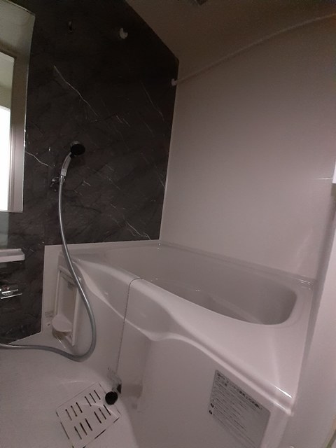 ラピュタ 風呂画像