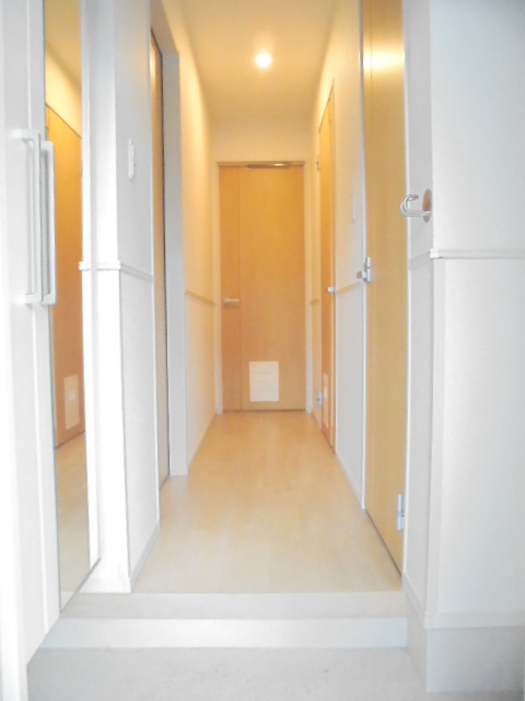 ヴェルメイユ 玄関