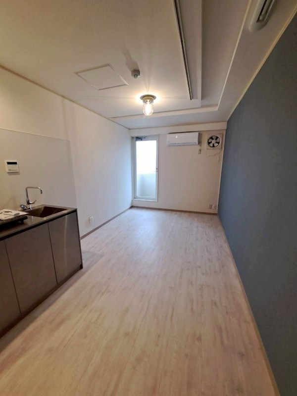 Art Hills リビング