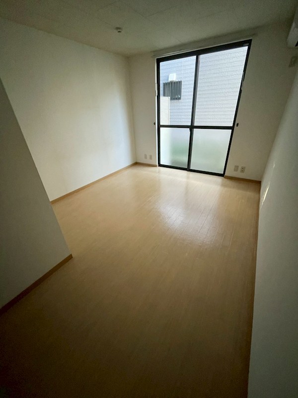 ガーデンコート仲宿Ⅱ リビング