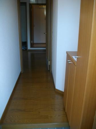 イーストハウス 玄関