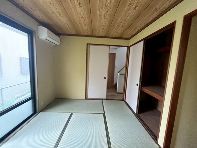 ベッドルーム 奥の家 ベッドルーム