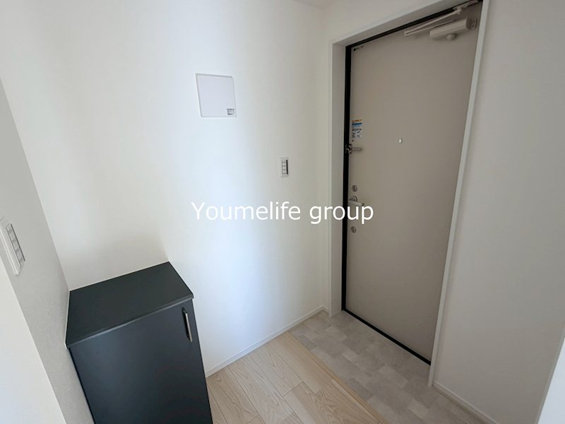 アザーレ・キュリオス本厚木 玄関