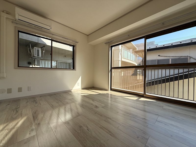 戸塚町貸家 ベッドルーム