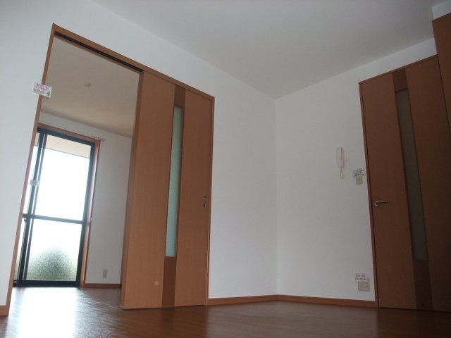 ソレアード・メゾンＢ リビング