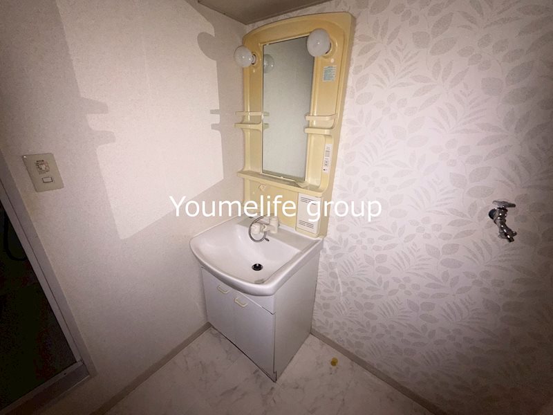 エーリ・パル その他2